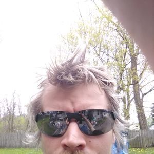 Meet your Posher, Peter